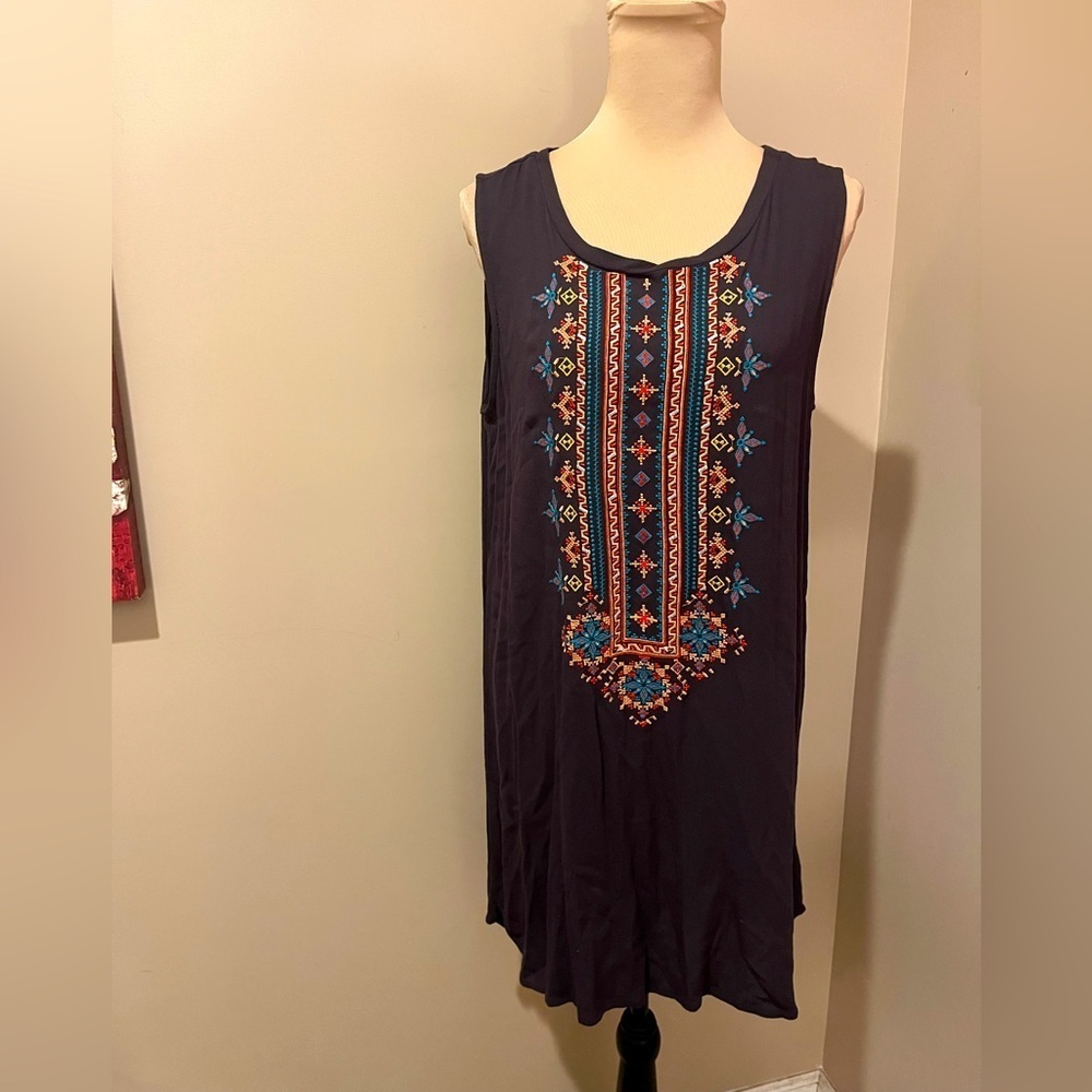 Miss Me Dark Gray Embroidered Sleeveless Dress, size M
